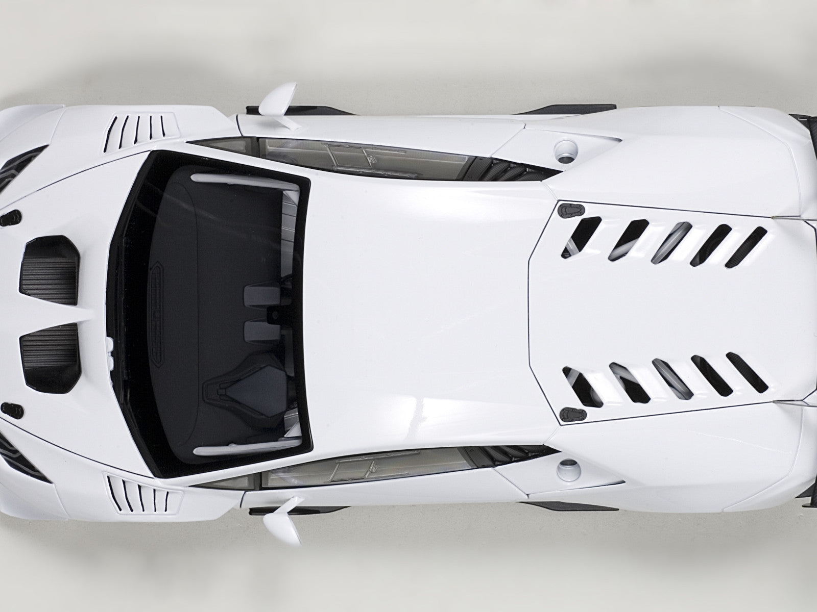 Lamborghini Huracan Super Trofeo 2015 bianco isis/ white 1:18 - 961