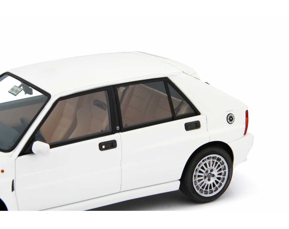 Lancia Delta HF Integrale Evo II 1992-94 Bianco 1:18-8