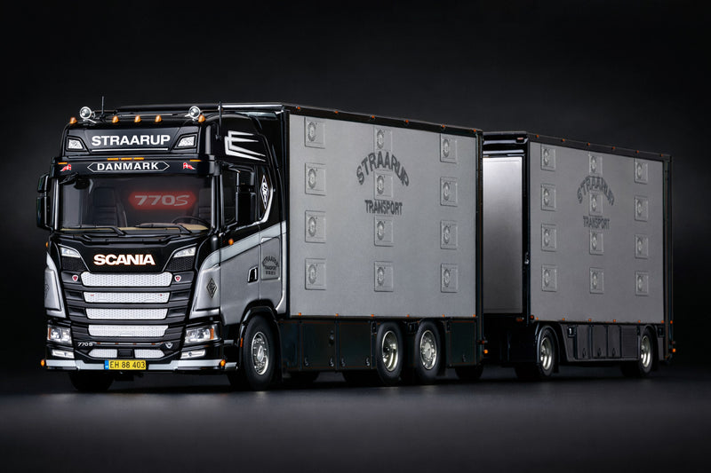 Scania S770 Livestock Trasporto Bestiame "Straarup" 1:50-1