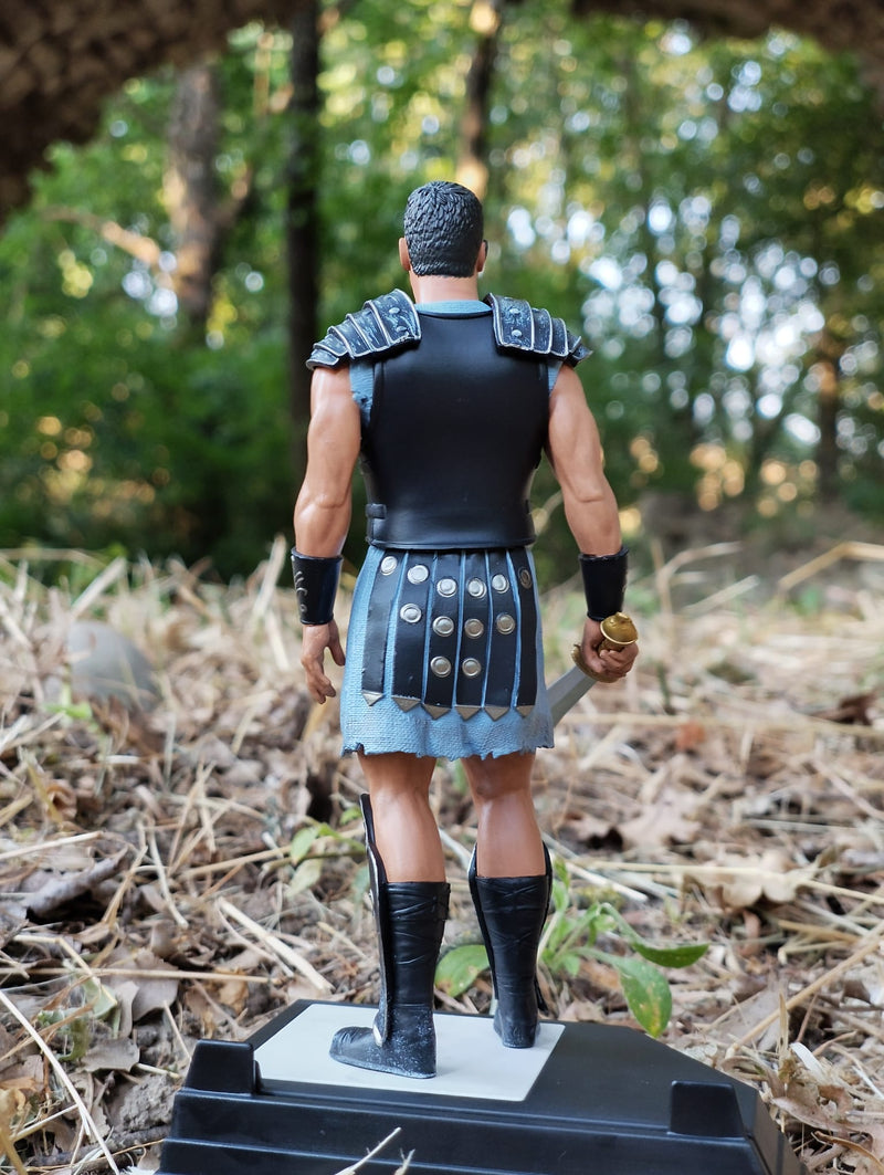 Maximus "Il Gladiatore" Statua McFarlane Movie Maniacs-2