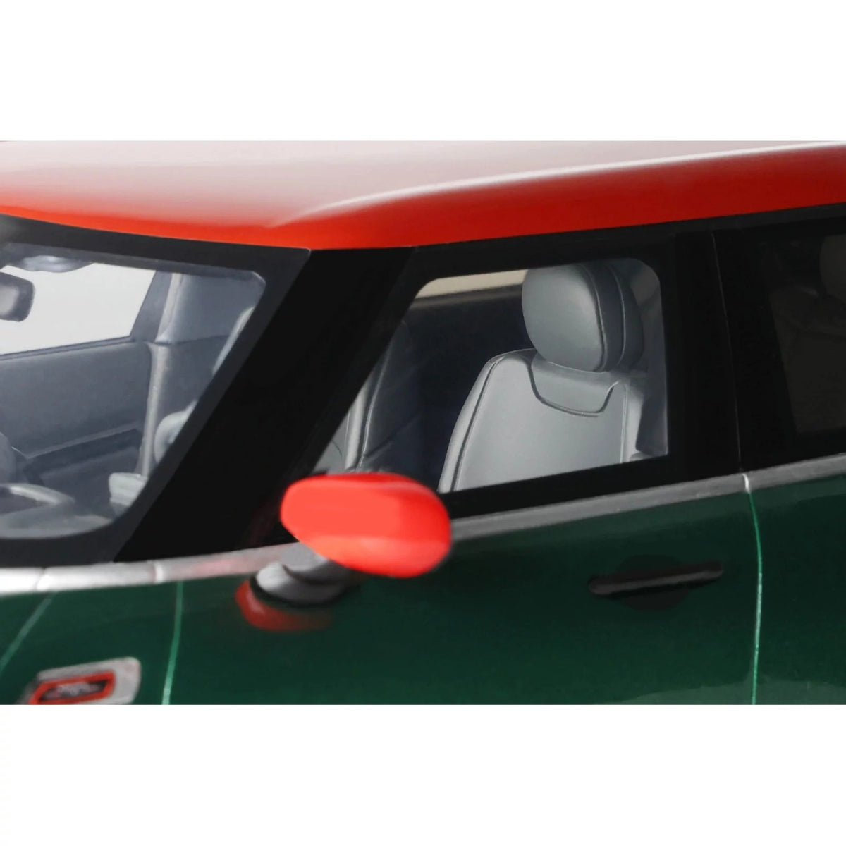 Mini Clubman (F54) JCW 2021 British Green 1:18-9