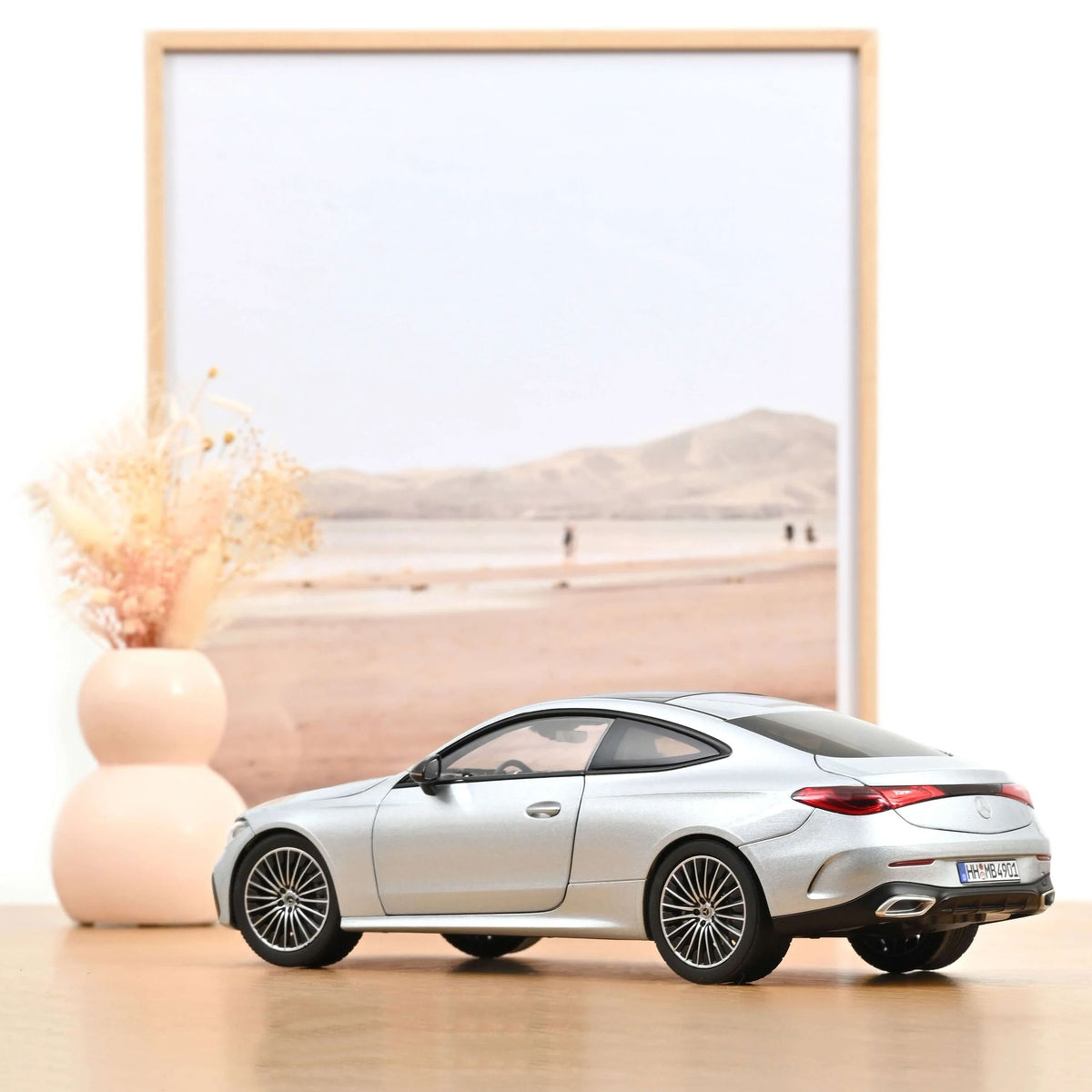 Mercedes-Benz CLE Coupé 2024 Hightech Silver 1:18-4