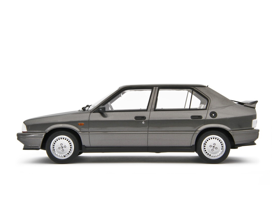 Alfa Romeo Alfa 33 1.7 Q.V. 1986 Grigio scuro metallizzato 1:18-3