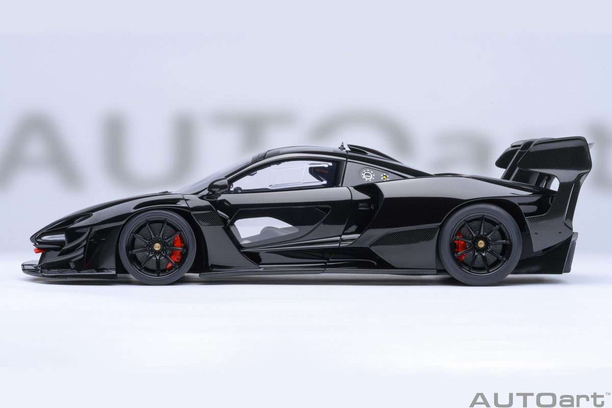 McLaren Senna GTR (Onyx Black) 1:18-4