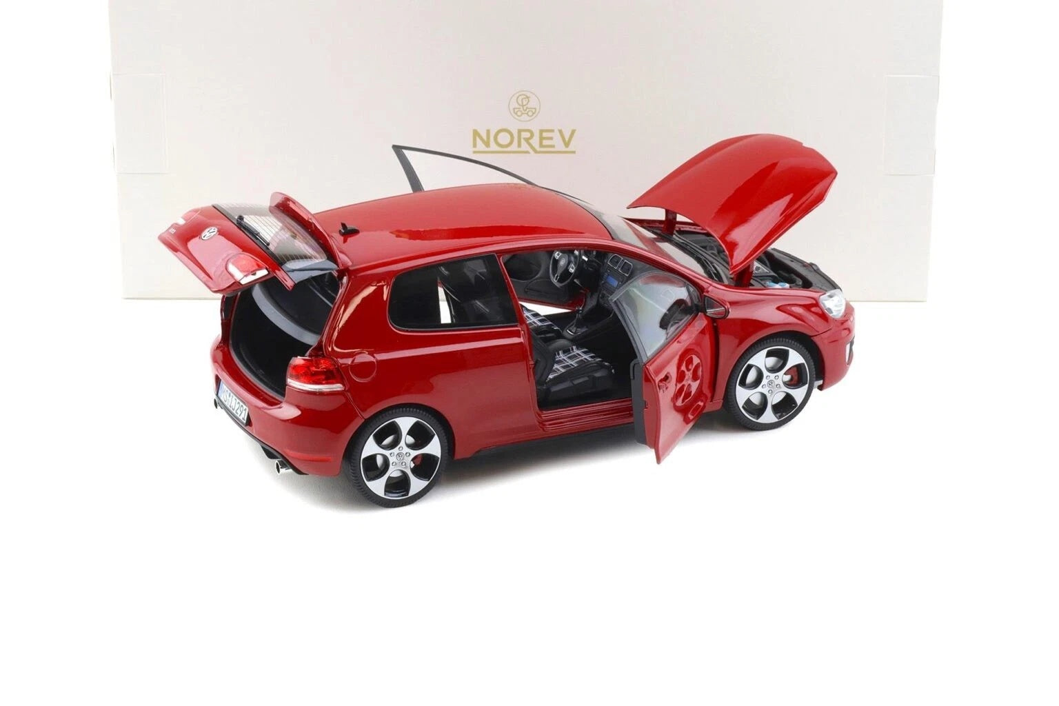 Volkswagen Golf GTI 2009 Red 1:18-2