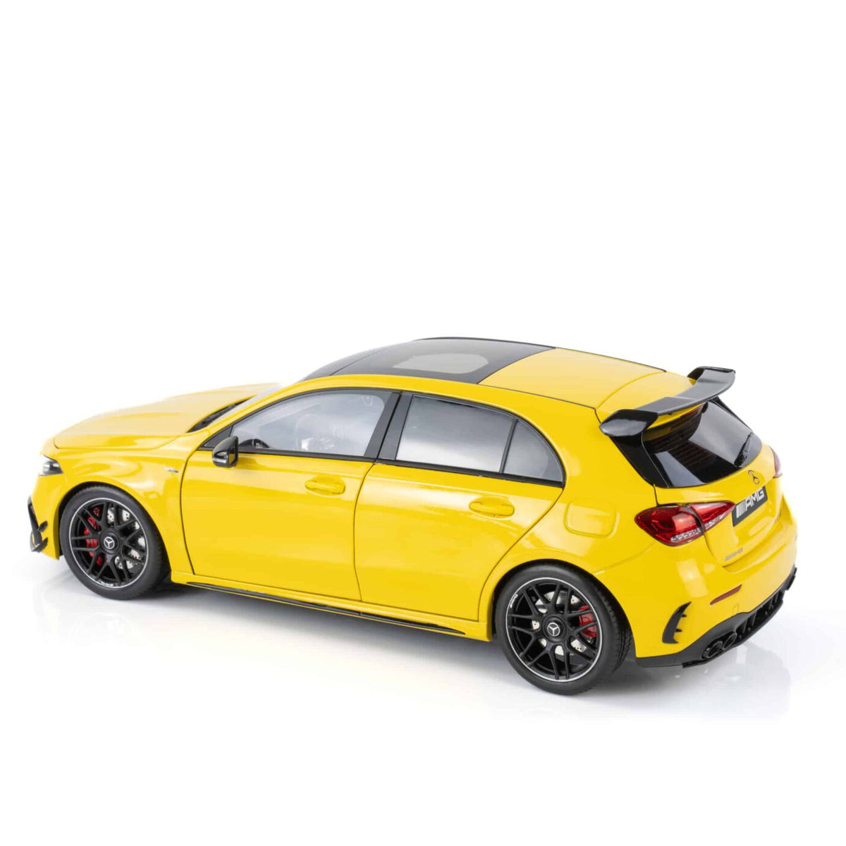 Mercedes-Benz A-Class A45S 2023 4-Matic AMG Sun Yellow 1:18-2