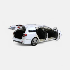 Volkswagen Passat R36 V6 SW Station Wagon Bianco Caramella 1:18-2