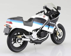Suzuki RG250R 1983 White - Blue 1:12-5