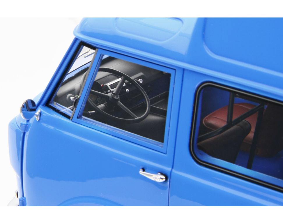 Alfa Romeo F12 Autocarro Tetto Sopralzato 1967 Blu 1:18-10