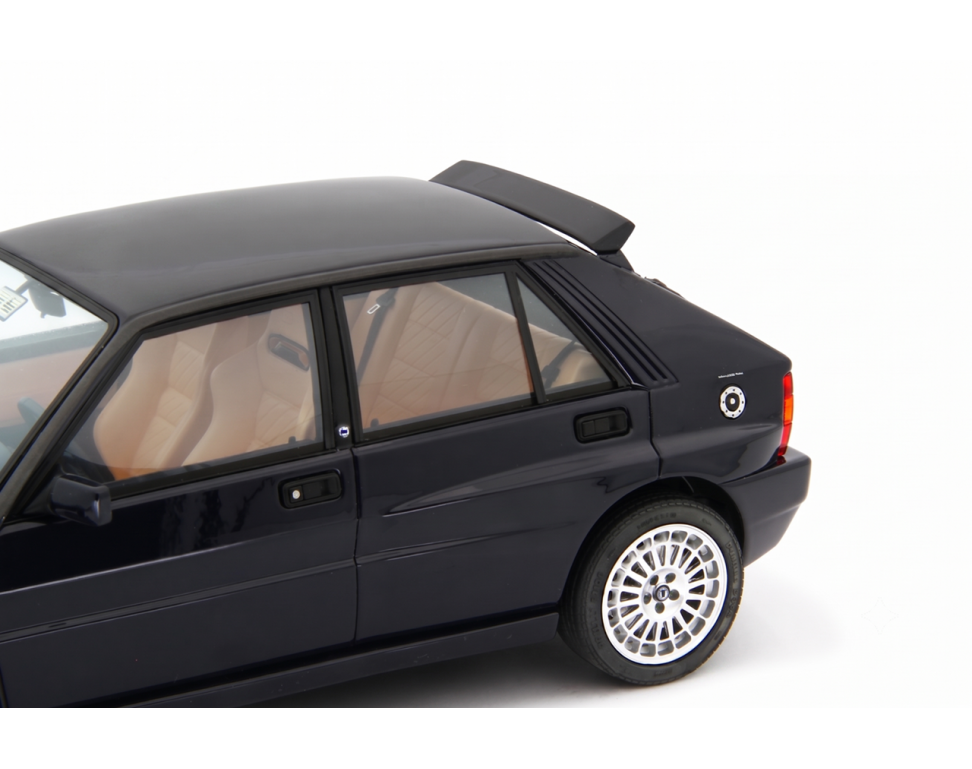 Lancia Delta HF Integrale Evo II 1992-94 Blu Lord 1:18-7