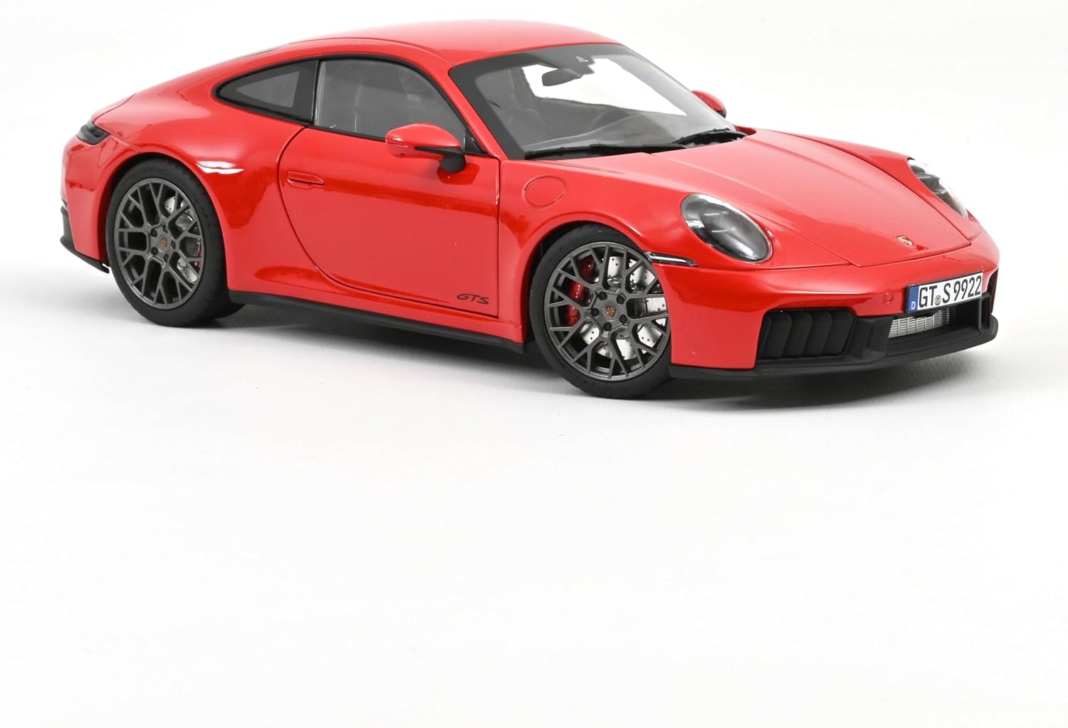 Porsche 911 (992) 2025 Carrera 4 GTS Red 1:18-2