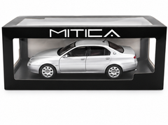 Alfa Romeo 166  2.0 V6 Turbo 1998 Silver 1:18-4