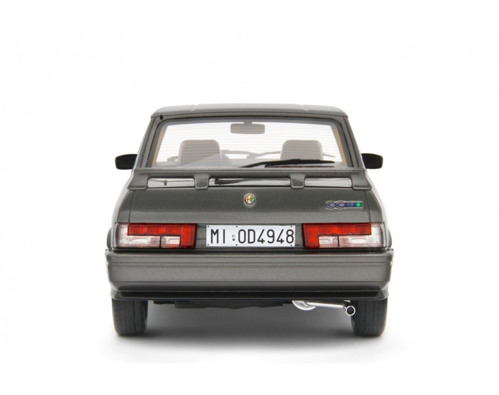 Alfa Romeo Alfa 33 1.7 Q.V. 1986 Grigio scuro metallizzato 1:18-15