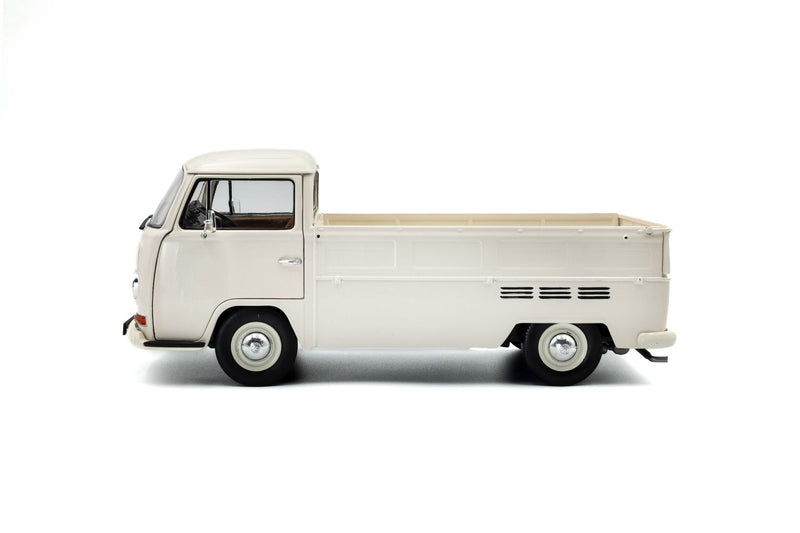 Volkswagen VW T2 Pick-Up "Porsche Racing" 1968 white 1:18-3