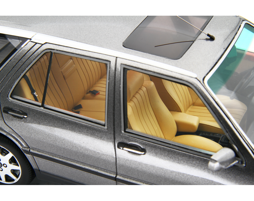 Lancia Thema Station Wagon T.D. 1988-92 Bordeaux Metallizzato 1:18-23