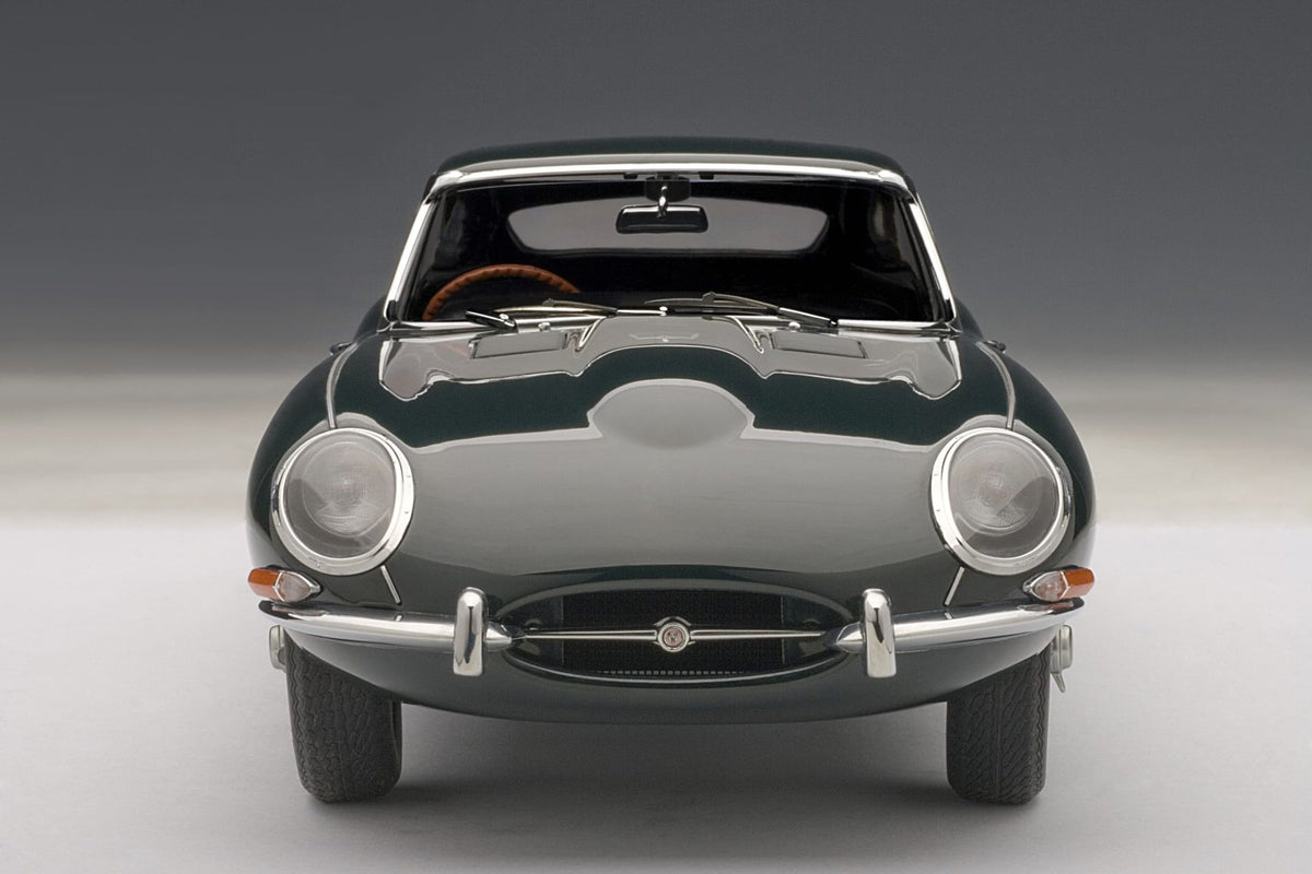 Jaguar E-Type Series I 3.8 Green 1:18-5