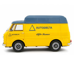 Alfa Romeo F12 Autocarro Tetto Sopralzato 1967 Assistenza Gara Autodelta 1:18-3