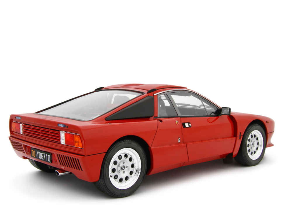 Lancia 037 Rally Stradale 1982 Rosso 1:12-2