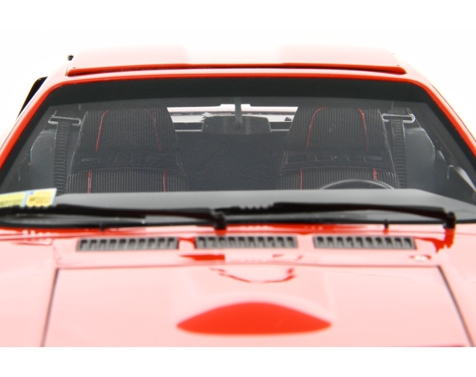 Lancia 037 Rally Stradale 1982 Rosso 1:12-14