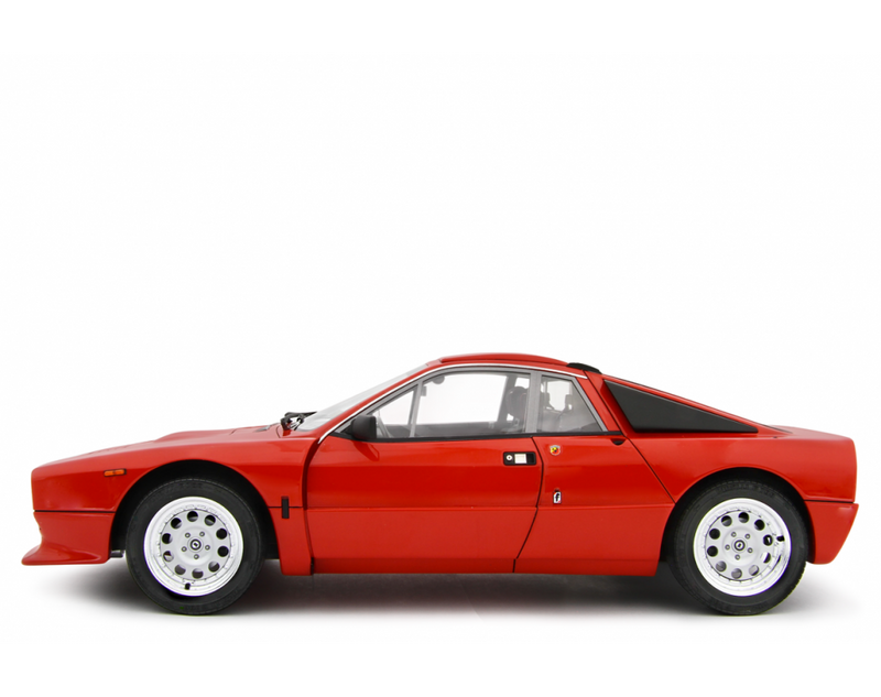 Lancia 037 Rally Stradale 1982 Rosso 1:12-3