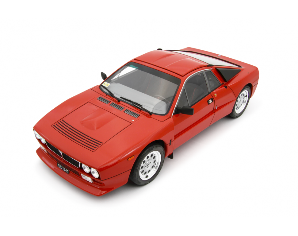 Lancia 037 Rally Stradale 1982 Rosso 1:12-6