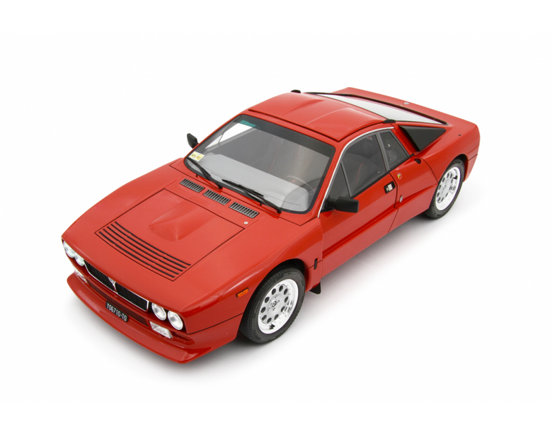 Lancia 037 Rally Stradale 1982 Rosso 1:12-6