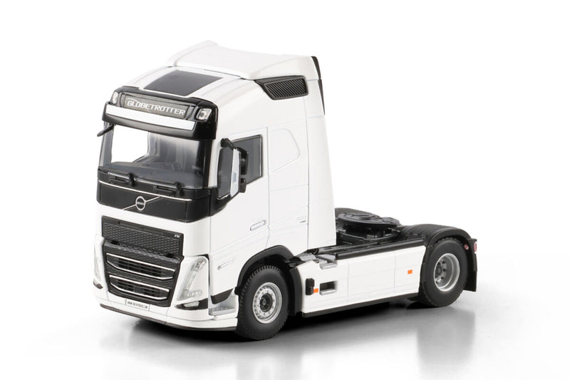 Volvo FH5 2024 Globetrotter XL 4X2 White 1:50-4